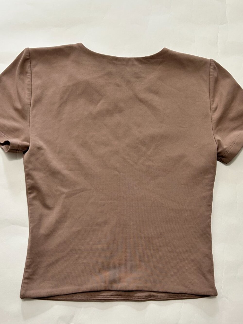 Aritzia Babaton Contour Crew Cropped Top T-Shirt Womens size S warm taupe - Picture 7 of 11